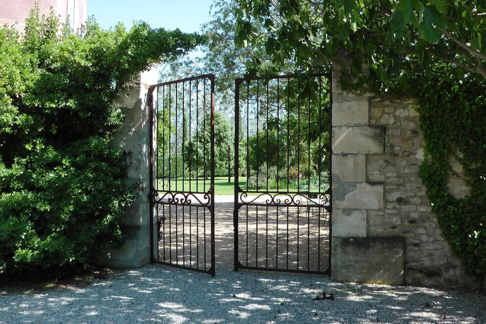 Bastide Rose Le Thor Exterior foto